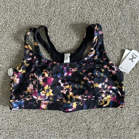 Xersion Other - Xersion Floral Pixel Sports Bra XXL